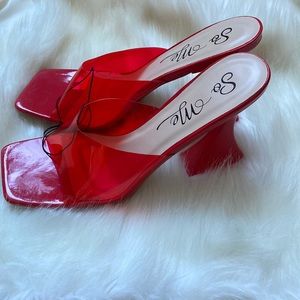 Faux patent leather heeled sandal